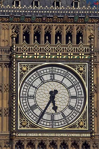 Wieża zegarowa Big Ben na gmachu parlamentu londyńskiego